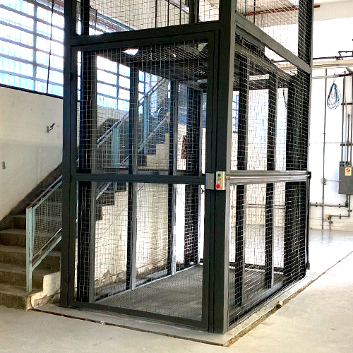 Elevador de Carga: Guia Completo para Escolher e Otimizar o Transporte Vertical
